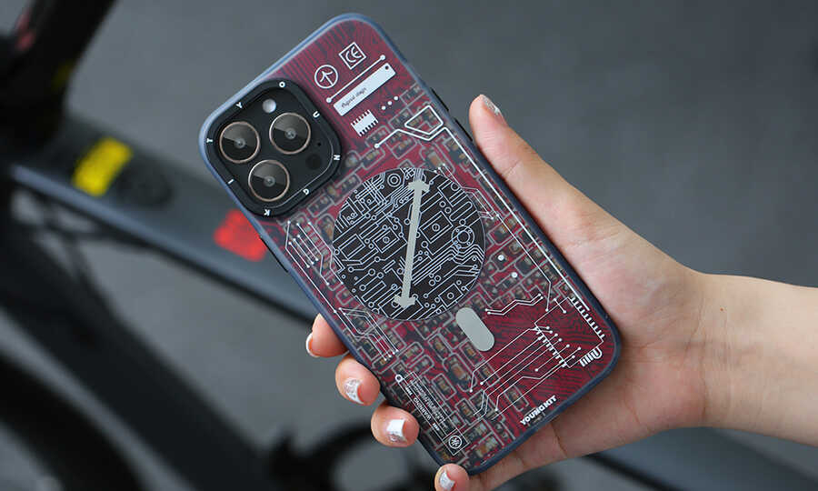 Apple iPhone 13 Pro Kılıf YoungKit Technology Serisi Kapak