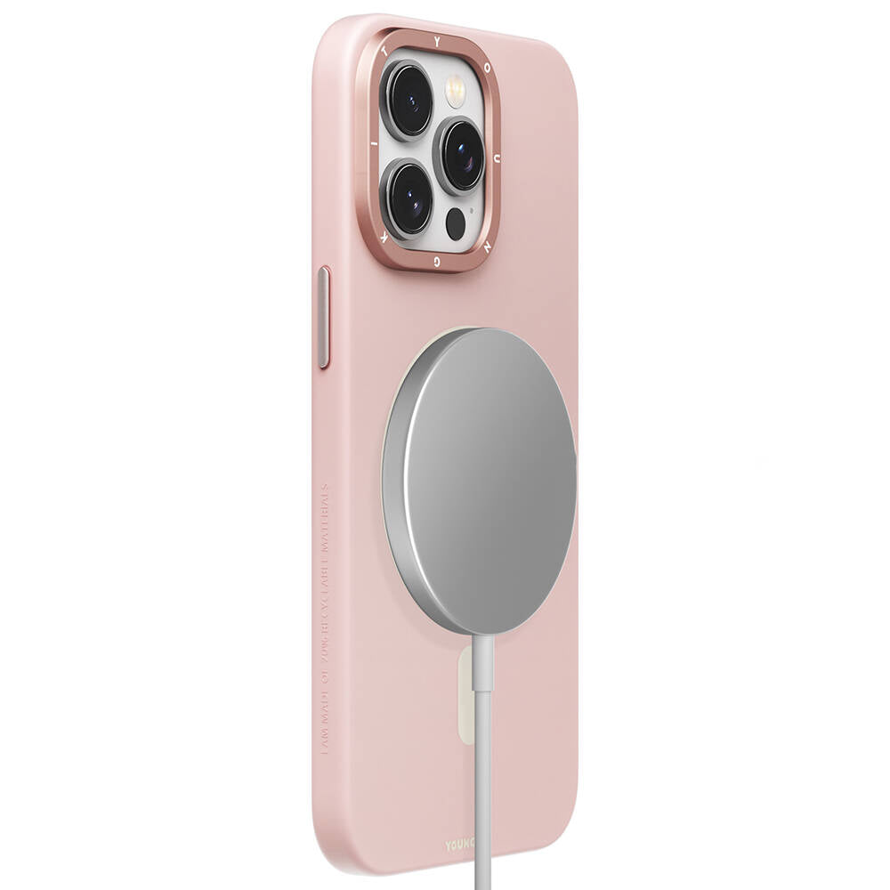 Apple iPhone 15 Pro Max Kılıf M-safe Şarj Özellikli Çizilmeye ve Aşınmaya Dayanıklı Youngkit Velvet Serisi Kapak