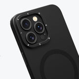 Apple iPhone 15 Pro Max Kılıf M-safe Şarj Özellikli Çizilmeye ve Aşınmaya Dayanıklı Youngkit Velvet Serisi Kapak