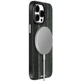 Apple iPhone 15 Pro Max Kılıf M-safe Şarj Özellikli Sararmaya Dayanıklı Youngkit Wood Forest Serisi Kapak