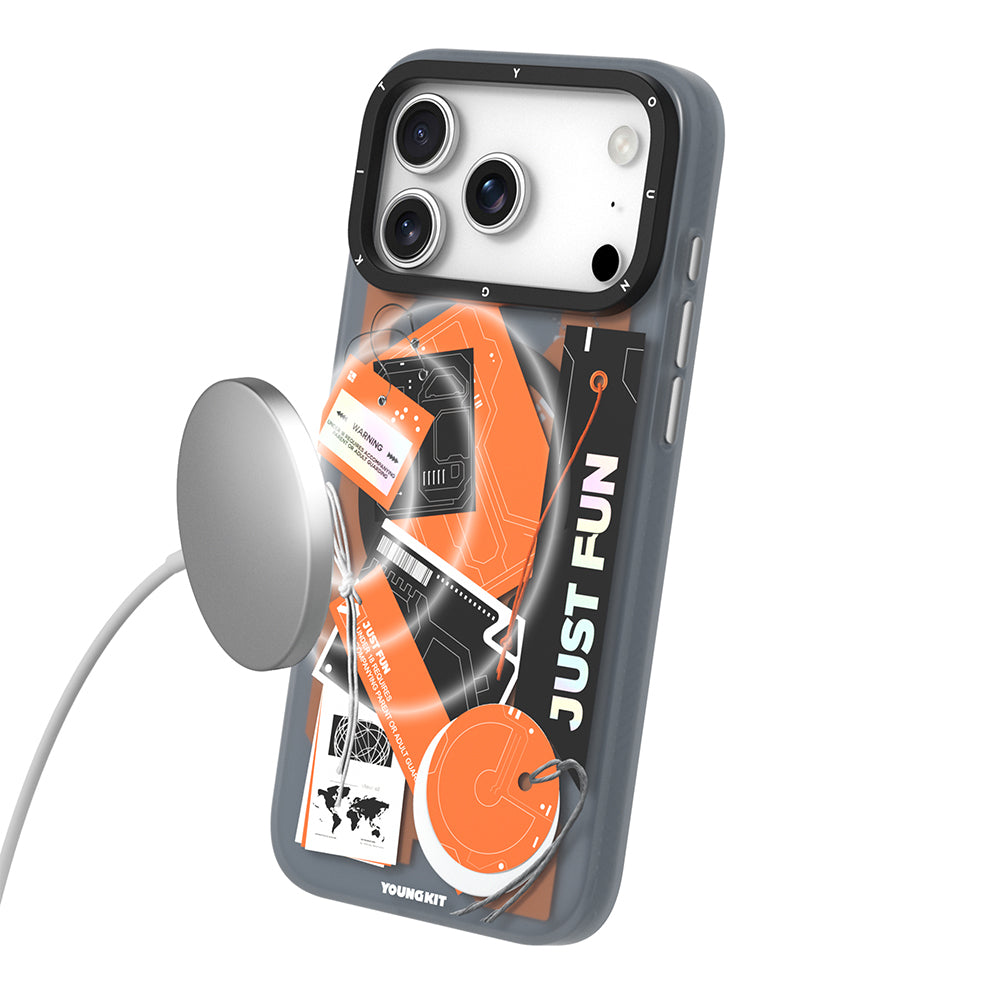 iPhone 17 Pro Uyumlu Kılıf M-Safe Şarj Özellikli Youngkit Different Dimension Serisi Kapak Turuncu